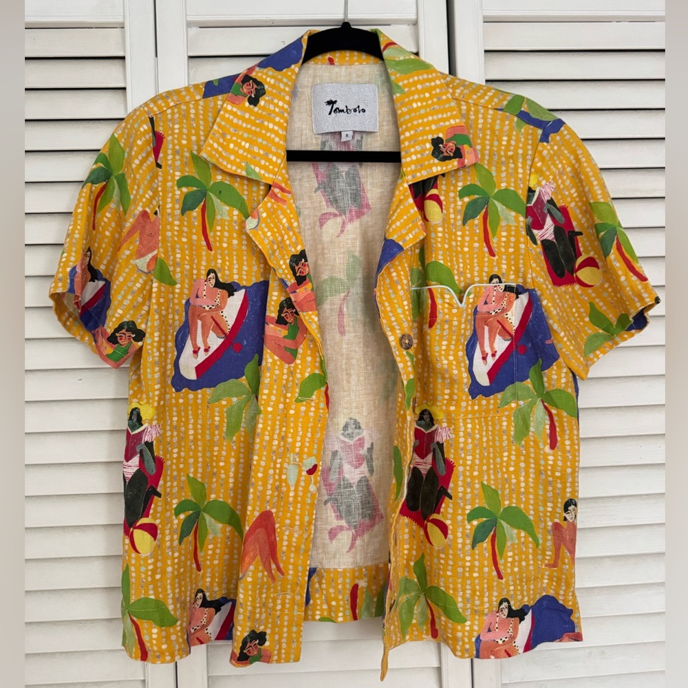 Ana Leovy x Tombolo crop cut 

Great condition. Hard to find